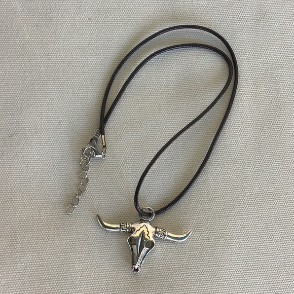 Boutique new- bull skull leather necklace cool - Picture 3 of 5